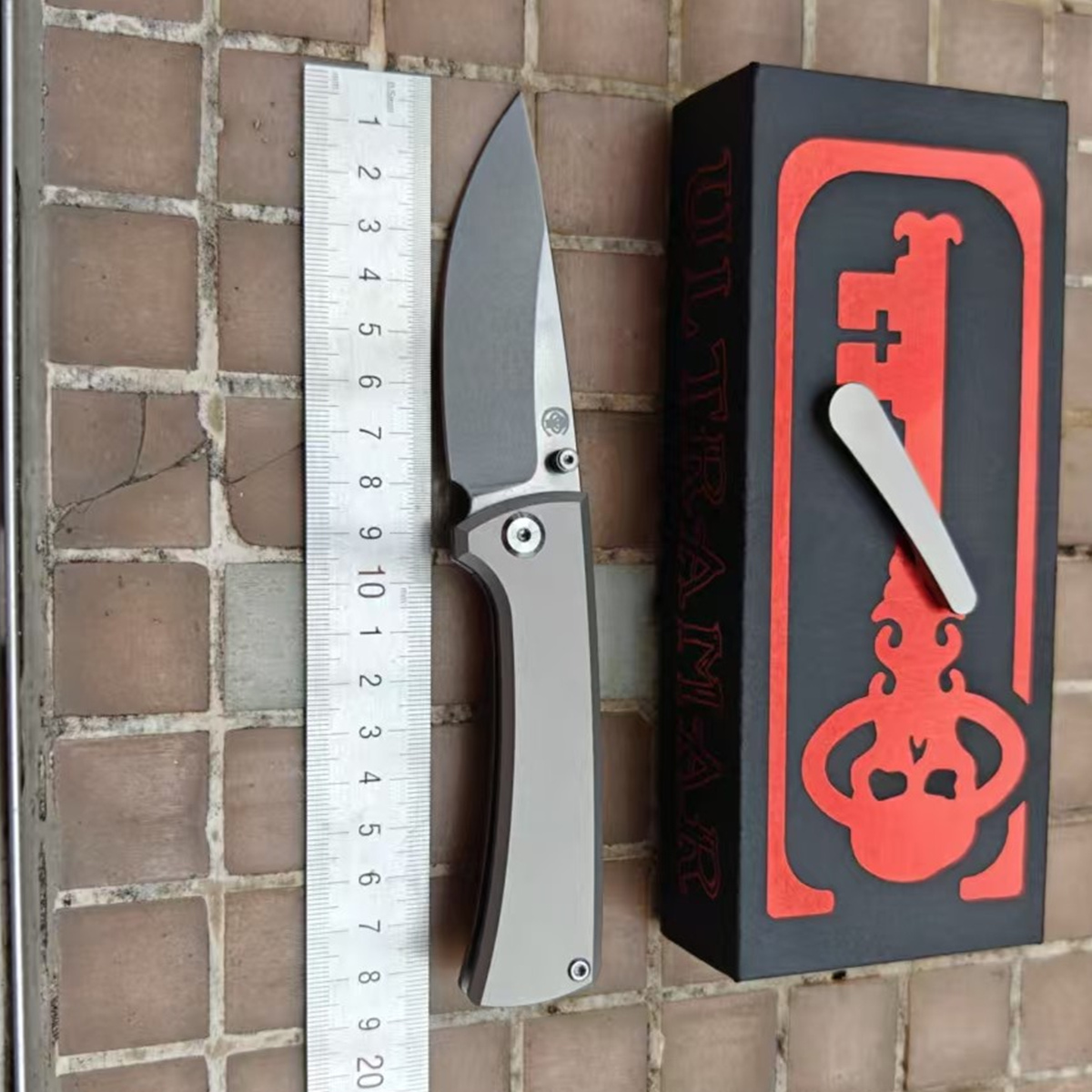 Faca Dobrável Nova Chaves RCK9 - Outdoor Hunting Logo avaliação e preço